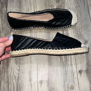 Qupid flats